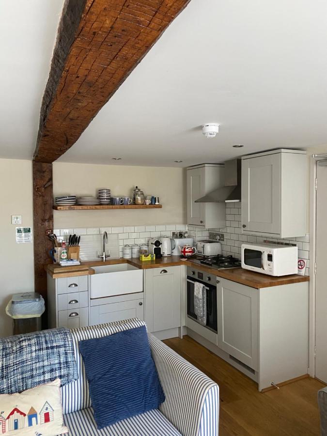 Monmouth House Apartments, Lyme Regis Old Town, Dog Friendly, Parking Buitenkant foto