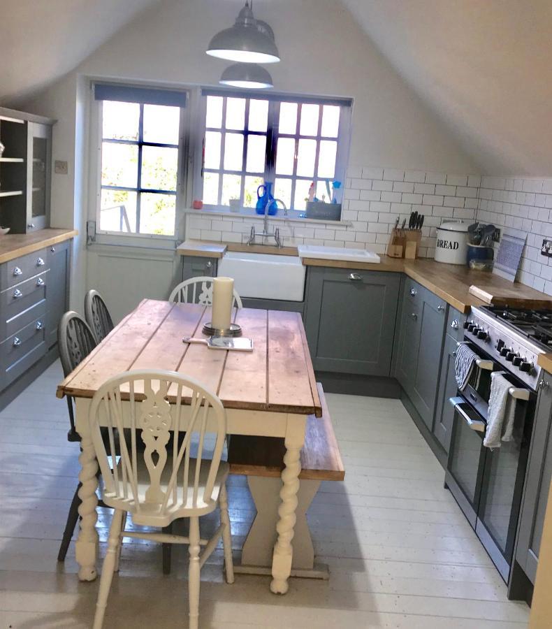 Monmouth House Apartments, Lyme Regis Old Town, Dog Friendly, Parking Buitenkant foto