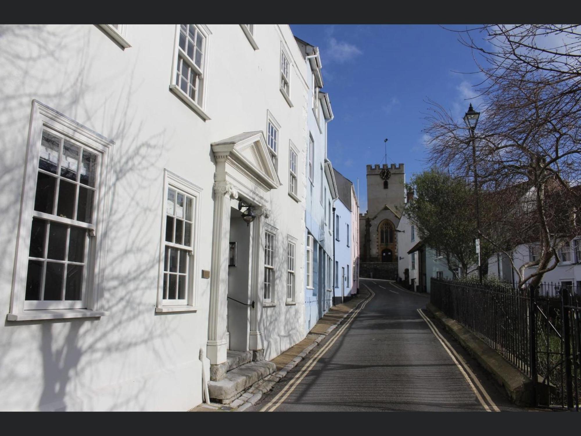 Monmouth House Apartments, Lyme Regis Old Town, Dog Friendly, Parking Buitenkant foto