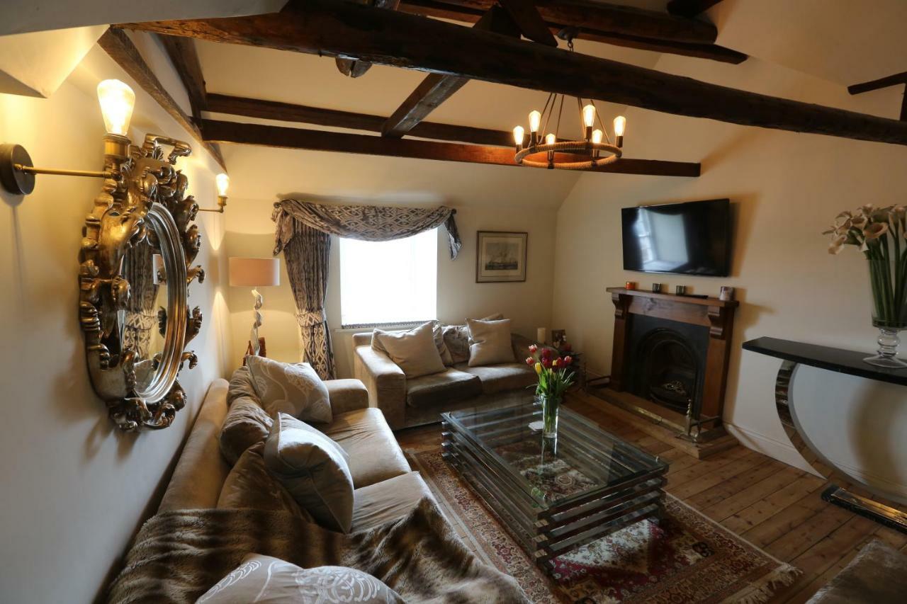 Monmouth House Apartments, Lyme Regis Old Town, Dog Friendly, Parking Buitenkant foto