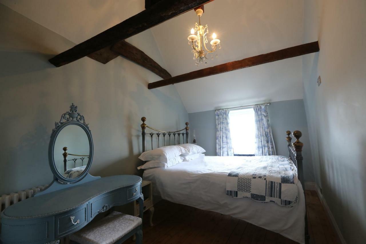 Monmouth House Apartments, Lyme Regis Old Town, Dog Friendly, Parking Buitenkant foto