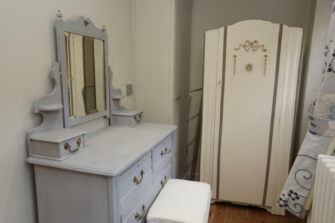 Monmouth House Apartments, Lyme Regis Old Town, Dog Friendly, Parking Buitenkant foto